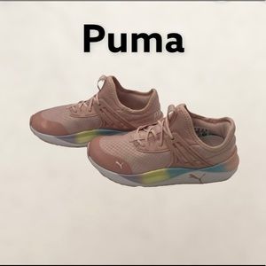 Puma Pacer Future  Kids Girls  Sneakers Shoes Casual size US 2C Missing 1 insole